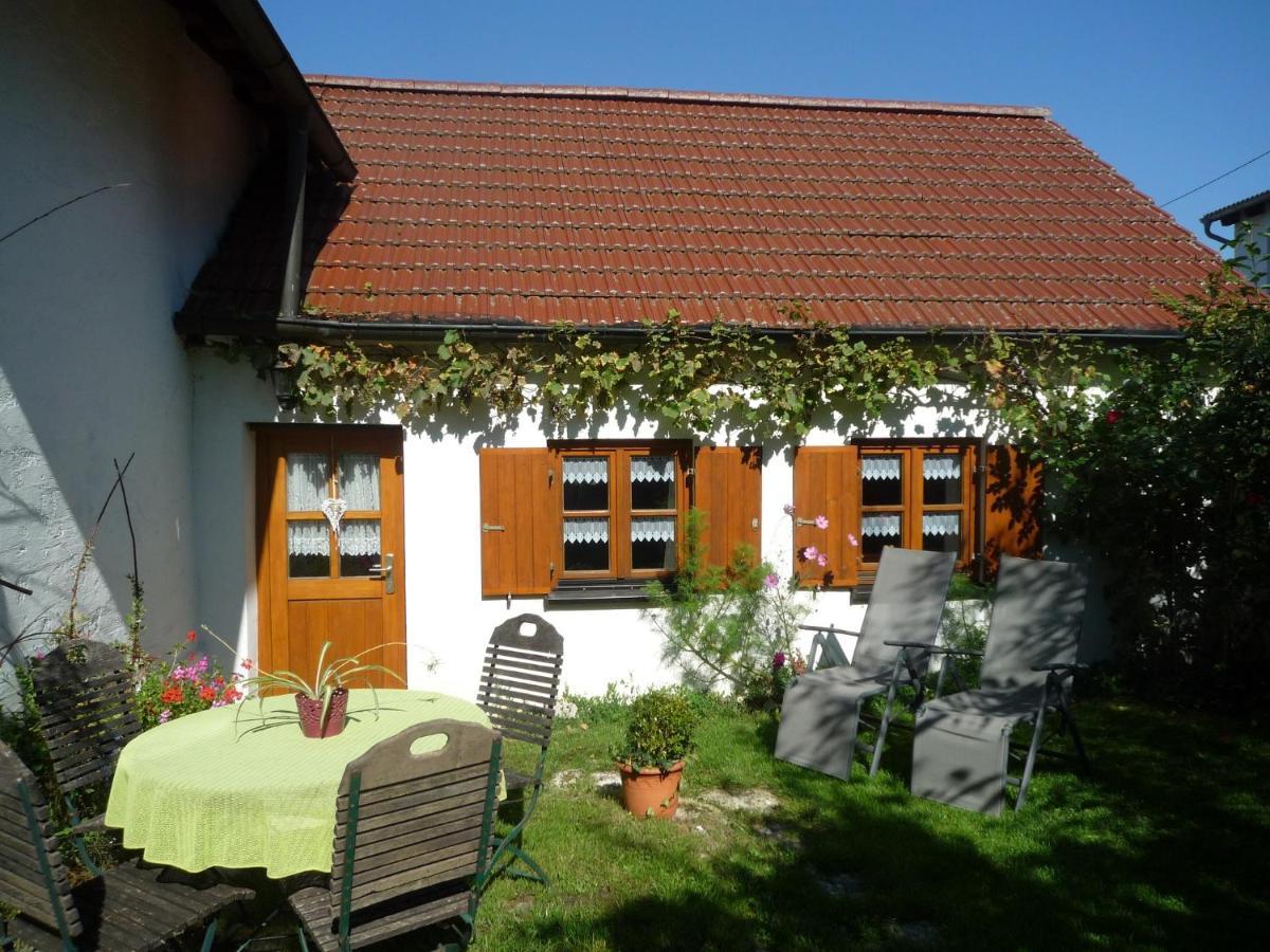 Вилла Ferienbauernhof Bosch Funfstetten Экстерьер фото